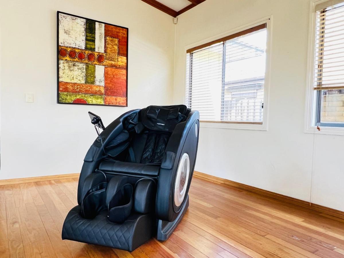 Cosy 4Br Home 15 Minutes Away From Melbourne Airport St Albans Экстерьер фото